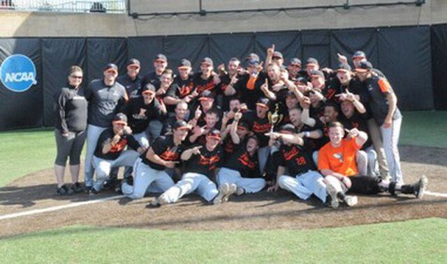roubein11's tweet photo. Blesssed to announce my commitment to further my academic and athletic career at Kalamazoo College! Go Hornets! @kzoobaseball @coachott7 https://t.co/aNAsB713OE
