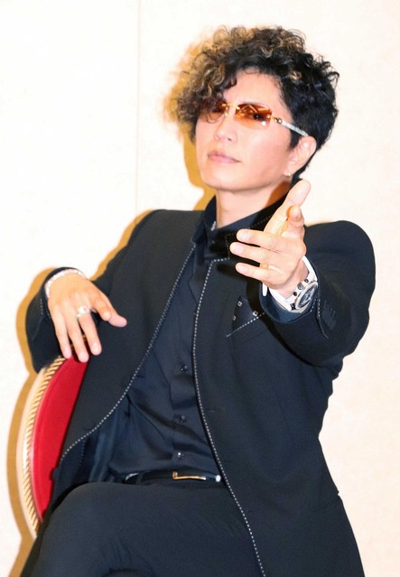 Gackt 年末恒例の 格付け に 正直やめたい 盆栽協会からも資料が送られ 勉強しているそうで 話題の画像プラス