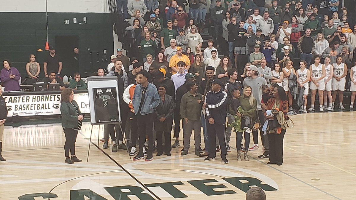 mtn_sports's tweet image. Sevier County opens up the 1st qtr with a 20-4 run and holds on for a 70-60 win on Jordan Bowden Jersey Retirement night. @JonathanZhao22 leads the way with 24 points. @CamdenMcElhaney 15, @WesMaples24 15, @marvinncastro 14 @5StarPreps @PrepHoopsTN @prepxtra