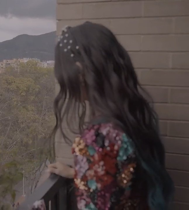 cachermexcp's tweet image. "Esa es la mujer más linda del mundo asomándose" 🥺