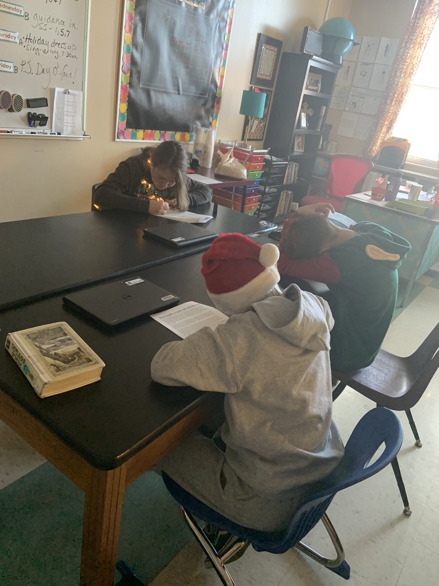 McNairMiddleSch's tweet image. How did King Tut die? Provide evidence to support your claim #mustangsrun  #collaboration #deepdiscussion