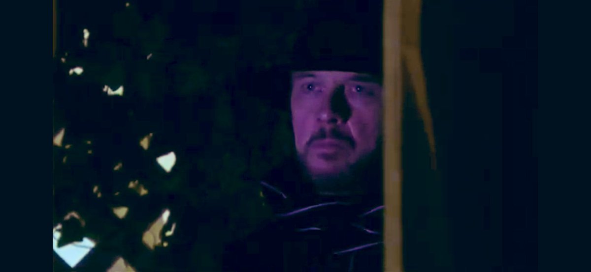 MichLeeW's tweet image. RT @zumbapet: #SteVano watching Kayla. Somehow he couldn’t look away from her. #PatchIsBack #Days #stayla  @nbcdays @daysofourlives