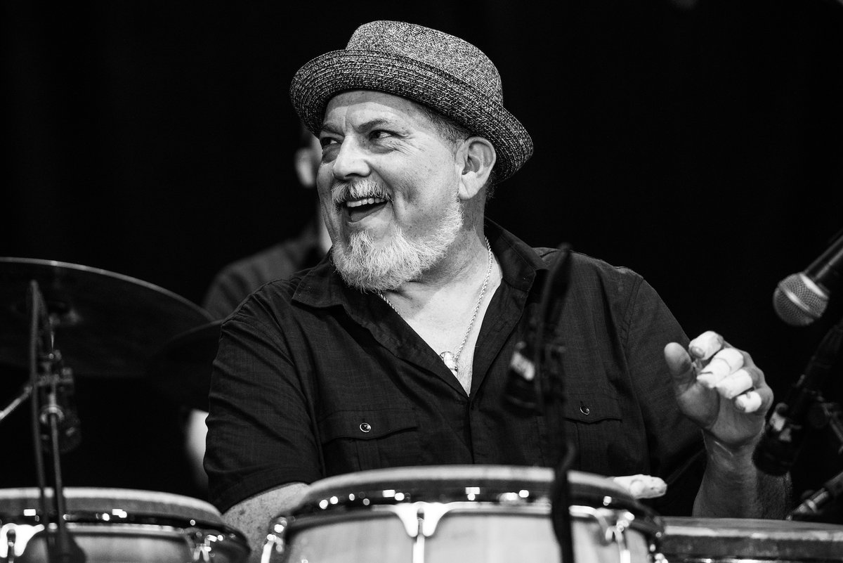 Be sure to check out my new album Trane’s Delight and all the 2020 tour dates here! See you all soon.. found.ee/Poncho_TranesD…

📷 Chirs Tuite