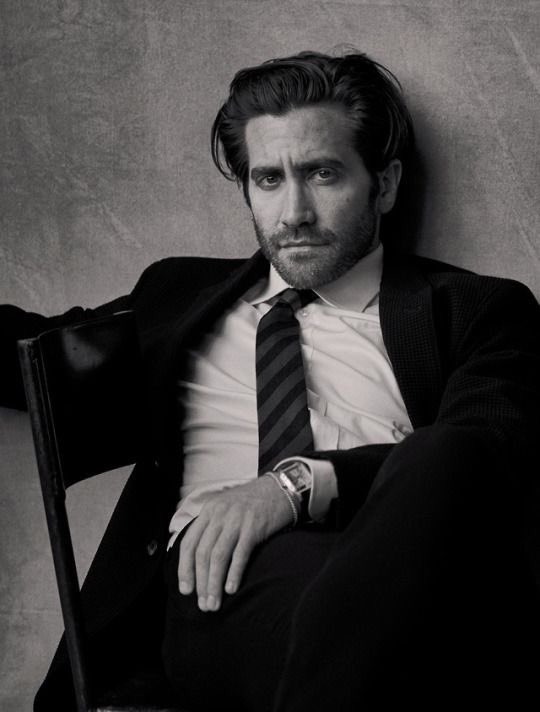 Jake Gyllenhaal cumple 38 años hoy, el mismo día que cumples años Tú Happy Birthday!!!    