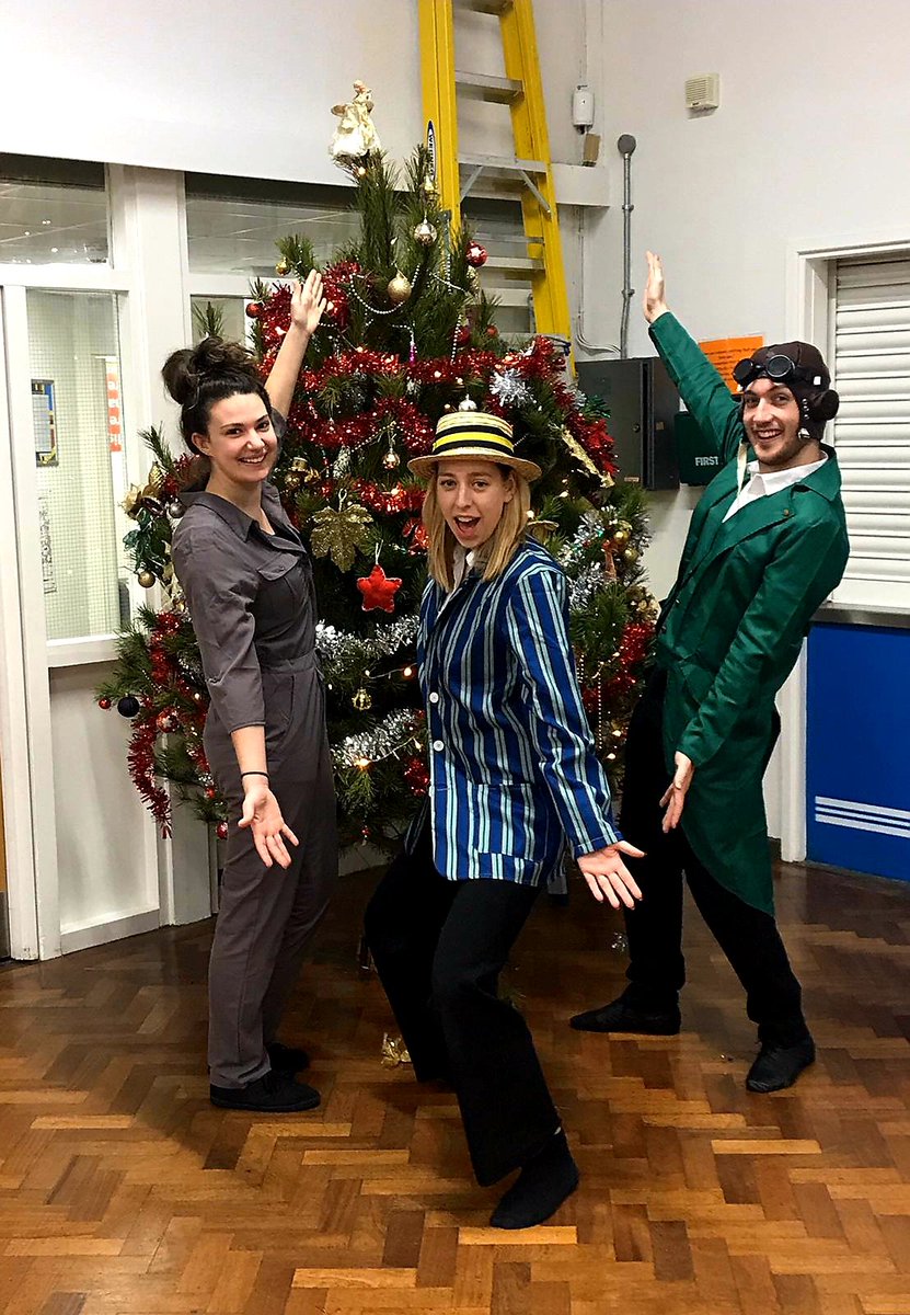 hobgoblintc_'s tweet photo. Moley, Ratty and Toady are feeling the Christmas spirit... that must mean it's #FinalFestiveFriday https://t.co/Ckmk4yq1UO