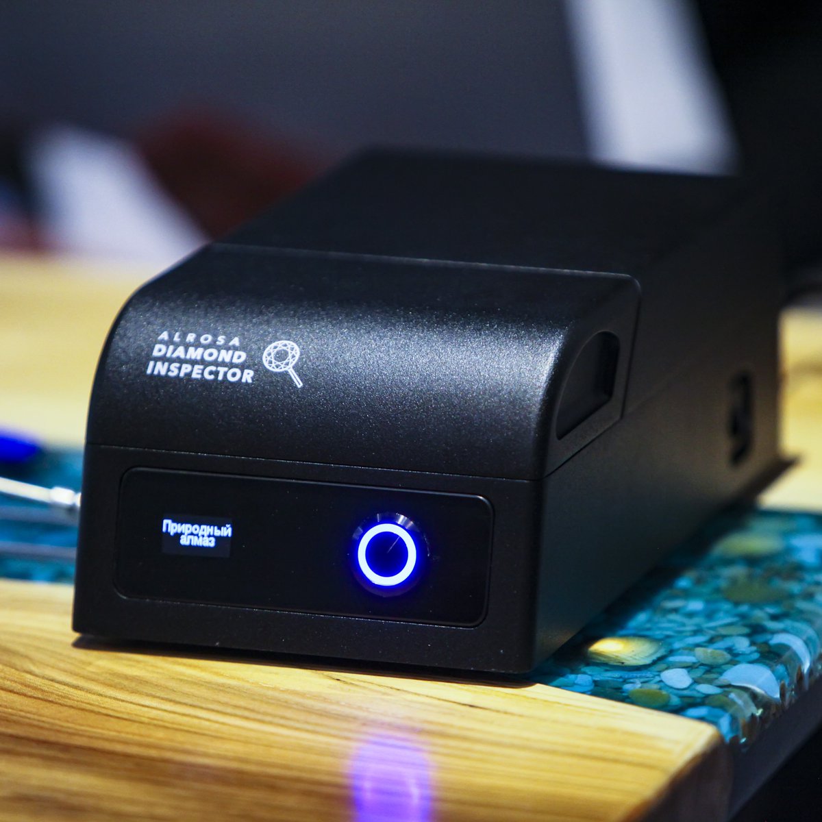 ALROSATech's tweet image. ALROSA Technology at International Gemological Conference at Moscow. The conference was organized by Gemological Centre of Moscow State University.

#gemology #MSU #naturaldiamonds