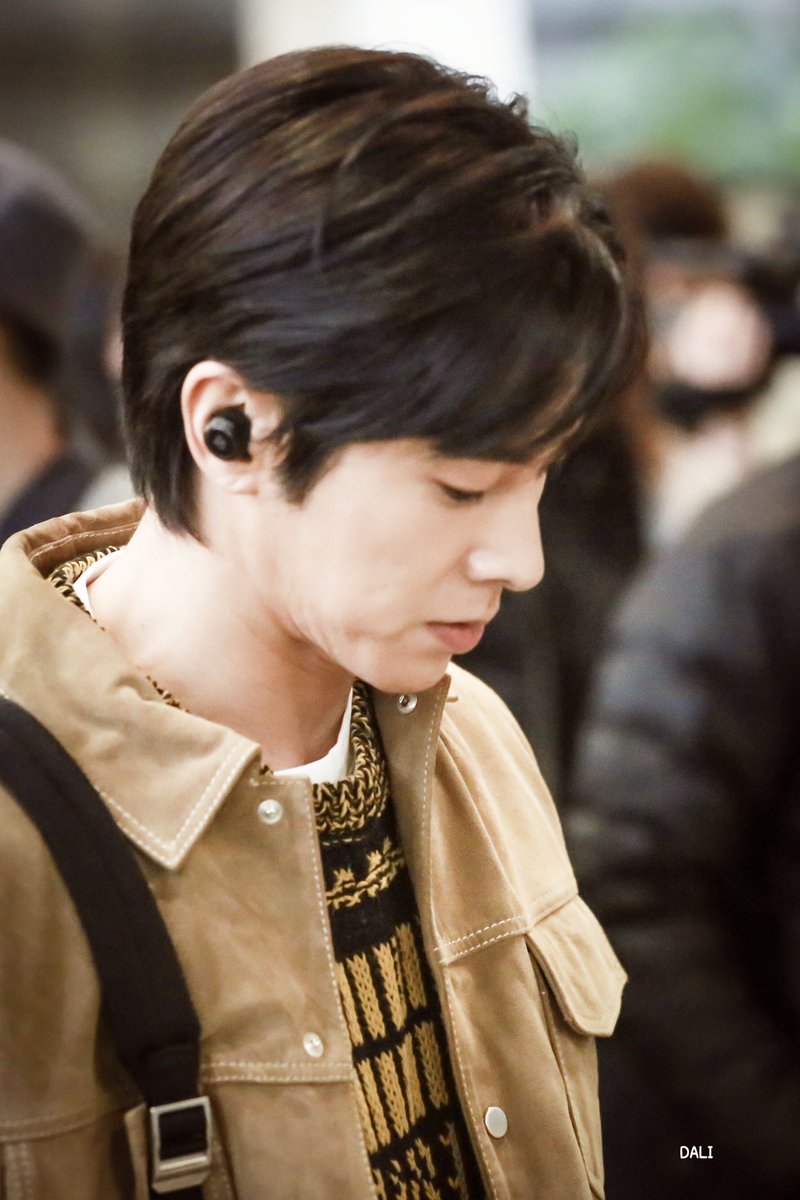 191220 김포출국 

#동방신기 #TVXQ #유노윤호 #정윤호 #yunho #ユンホ