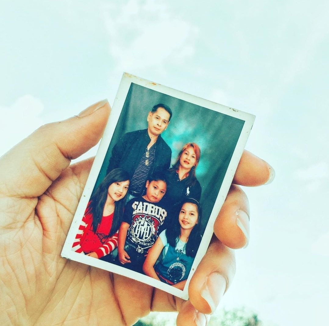 veapanzo's tweet photo. I miss u dad so much i wanna cry 🥺 flexin' u coz you'll always be my number one man ❣ I love youuu daddy!! 🖤 https://t.co/xj2JBfavWD