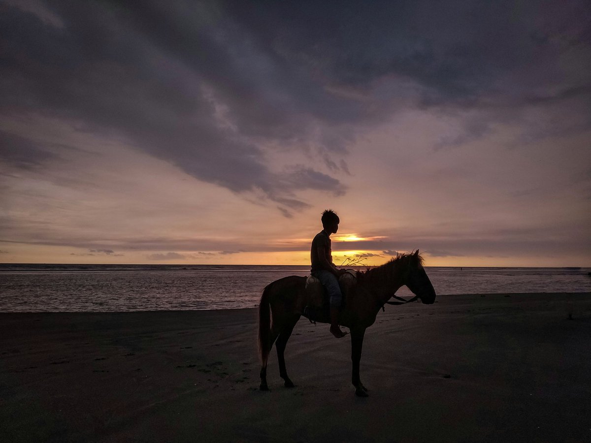 Courage is being scared to death but saddling up anyway.

#follow #follows #FolloMe #follo4folloback #folloback #like #likes #like4like #photography #photographer #PhotographyIsLife #photographymagazine #photooftheday #sea #seabeach #cox #coxs #coxsbazar #bangladesh #bangladeshi