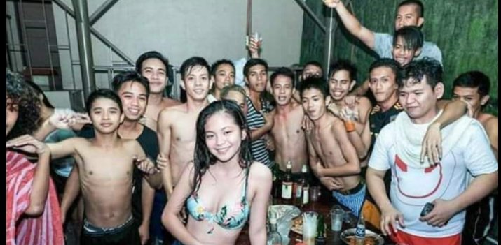 NenengBsiLexi's tweet image. Gangbang for only 500 per person @lifeofsiobe_ #Siobeaintsad 
#KrystalMana
#Kabit
#Pokpok
#Walker
@siobeaintsad