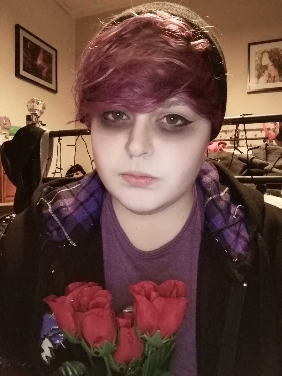 Random_Niv's tweet image. Happy birthday Virgil! 
@ThomasSanders

Virgil has always been a character I've resonated with the most plus I love his style!