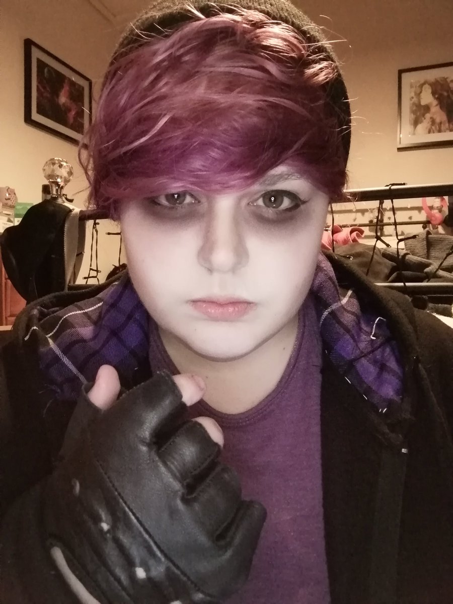 Random_Niv's tweet image. Happy birthday Virgil! 
@ThomasSanders

Virgil has always been a character I've resonated with the most plus I love his style!