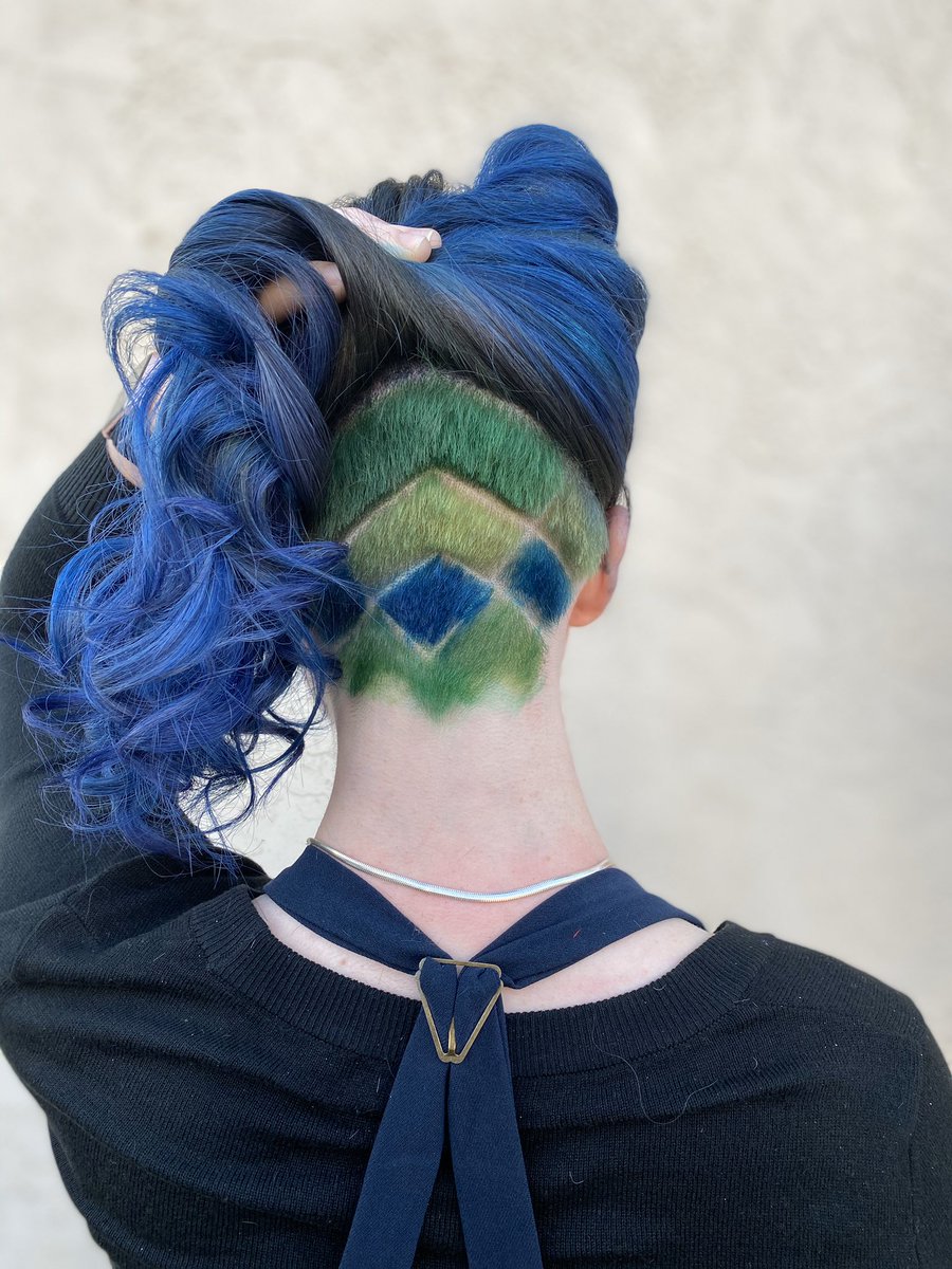 NorthBekka's tweet image. Fun color I did today!
Paint @PulpRiotHair 

#pulpriot #pulpriotcolor #sanclemente #orangecountyca