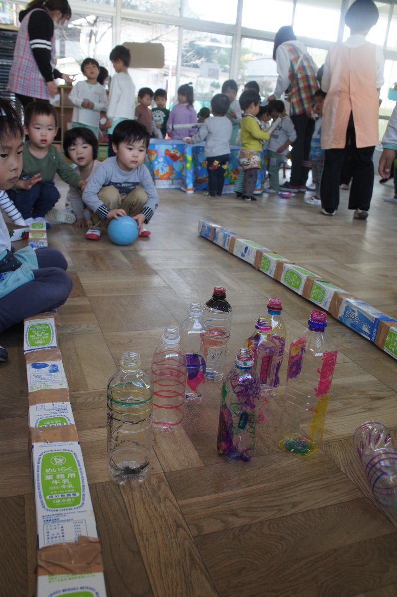 Minowaho בטוויטר ５歳児お店屋さんごっこ ゲーム屋さん いろんなゲームコーナーをみんなで分担しながら ゲーム屋さんになりきるくま組さん 難しそうにしている子には できる と優しく声をかける姿も見られました