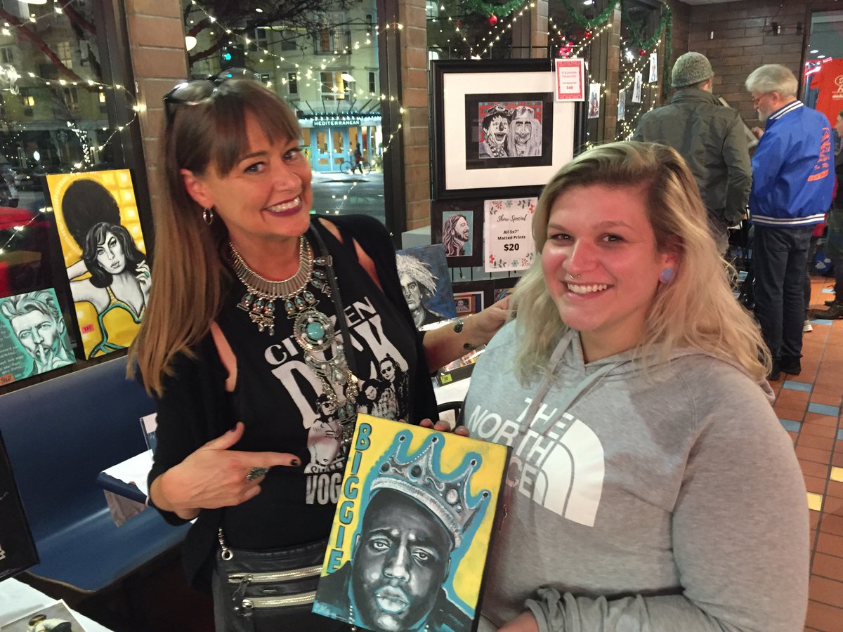 carriemilburn's tweet photo. Had in incredible time at @DicksDriveIns 65th Anniversary Art Show last night! It was for a great cause, and it was an absolute honor meeting the Spady family. Thank you, Dick's! #ForeverAFan #DicksSeattle #SeattleArt #PNW #MarysPlace #DicksDriveIn #Seattle #SeattleArtist https://t.co/mni45Y6np8