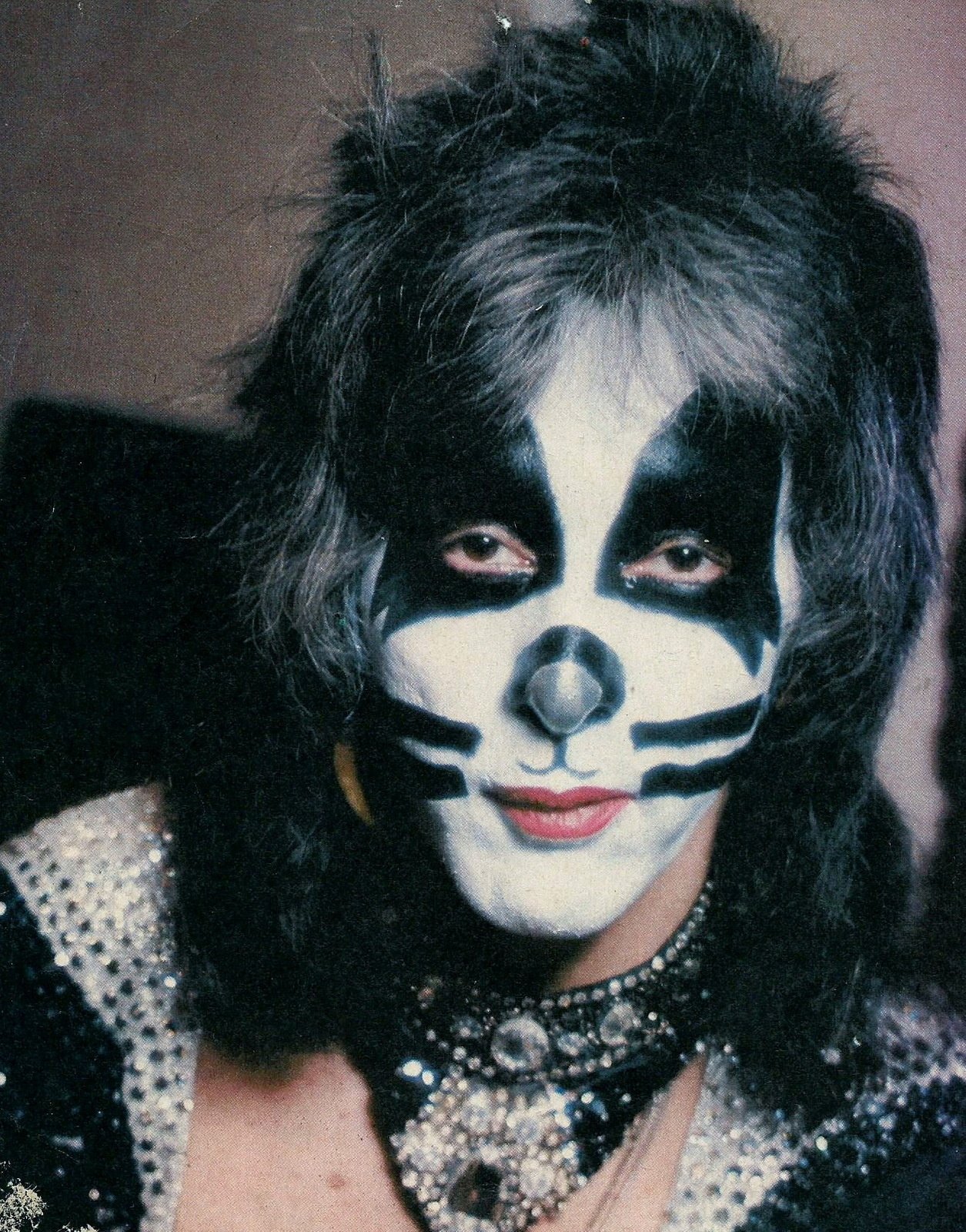 Happy birthday to Peter Criss of the band Kiss. He is 74 years young today December 20, 2019 