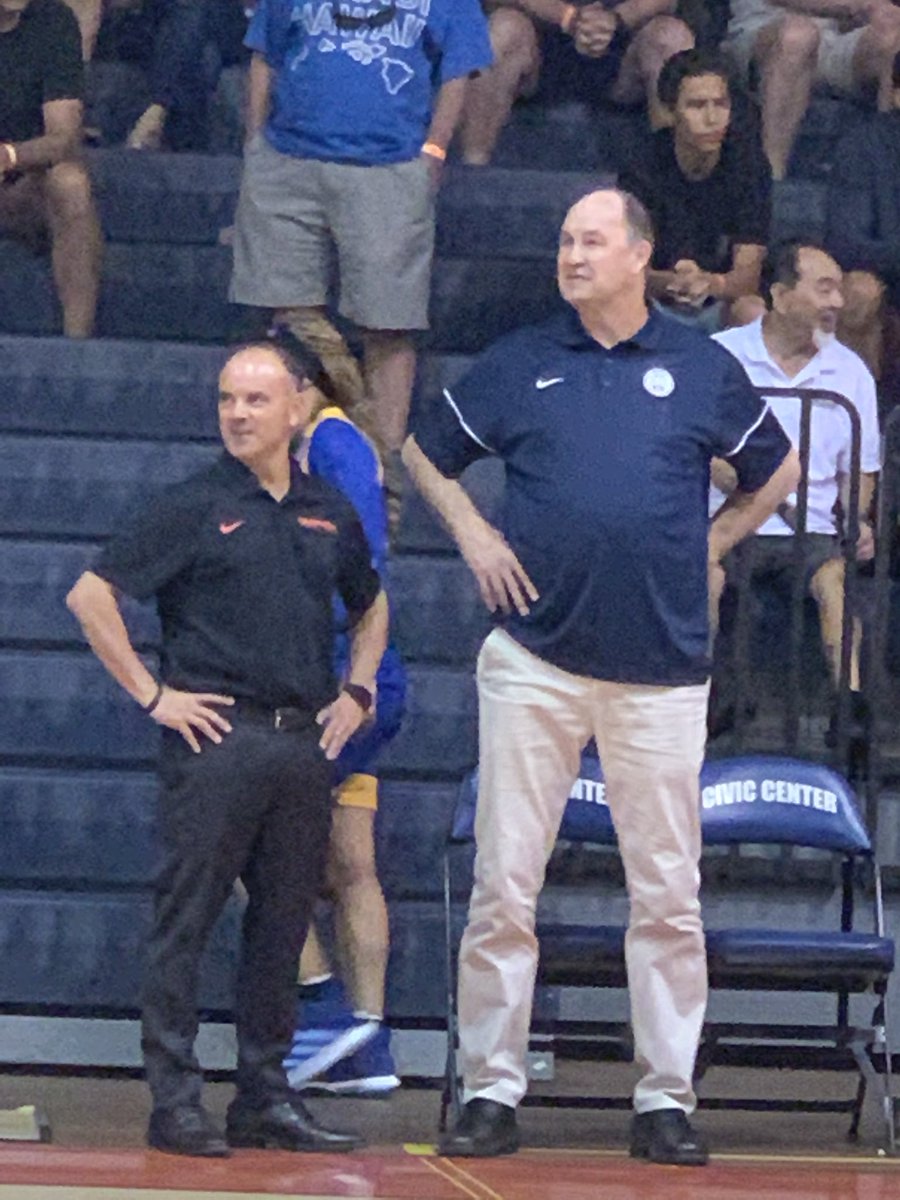 Robert Collias tweet media