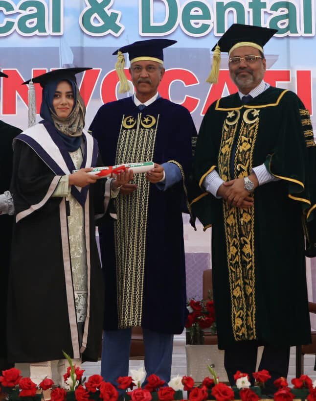 #ChiefGuest at the 7th #Convocation of #Karachi Medical &amp; Dental College (#KMDC) The only #MedicalCollege being run by a Metropolitan Corporation.