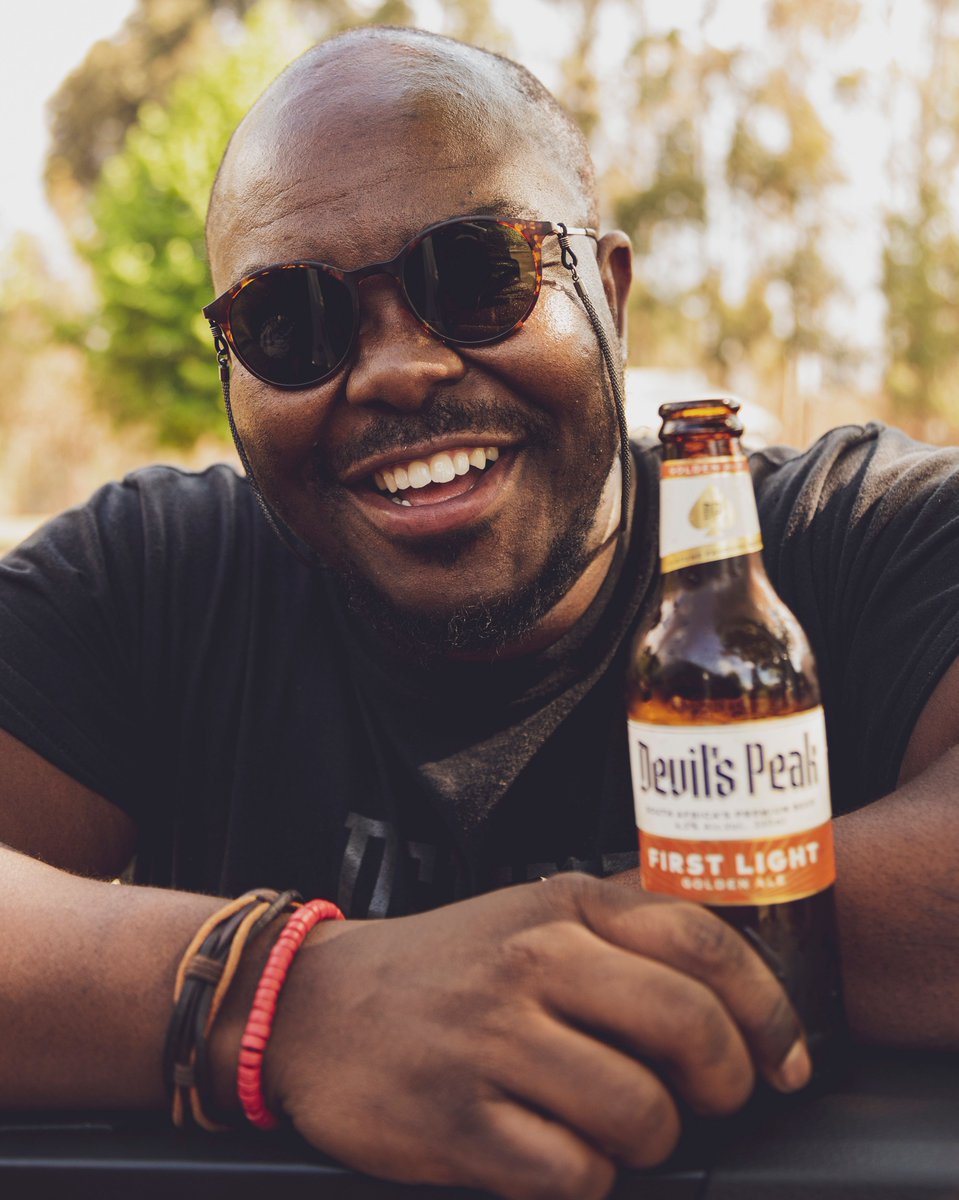 DevilsPeakBeer's tweet photo. Friday Feelingπ»
#DevilsPeakBeer #FirstLightGoldenAle #BorntoRoam #ThesisLifestyle https://t.co/FjgMiB3iCz