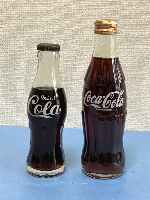 オリオンも知らなかったミニコーラ？？瓶のコーラの蓋も違うような？