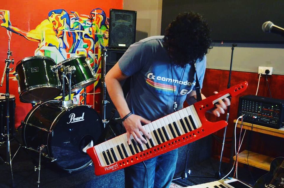 EQAVOXMUSIC's tweet photo. #lookingforgigs #lookingforagig #electronicmusic #musiciansofinstagram #musician #electronicdancemusic #synthwave #synthpop #electronica #gigsearching #musicpromoter #livemusic #livemusicvenue https://t.co/a7CnNL2ihU