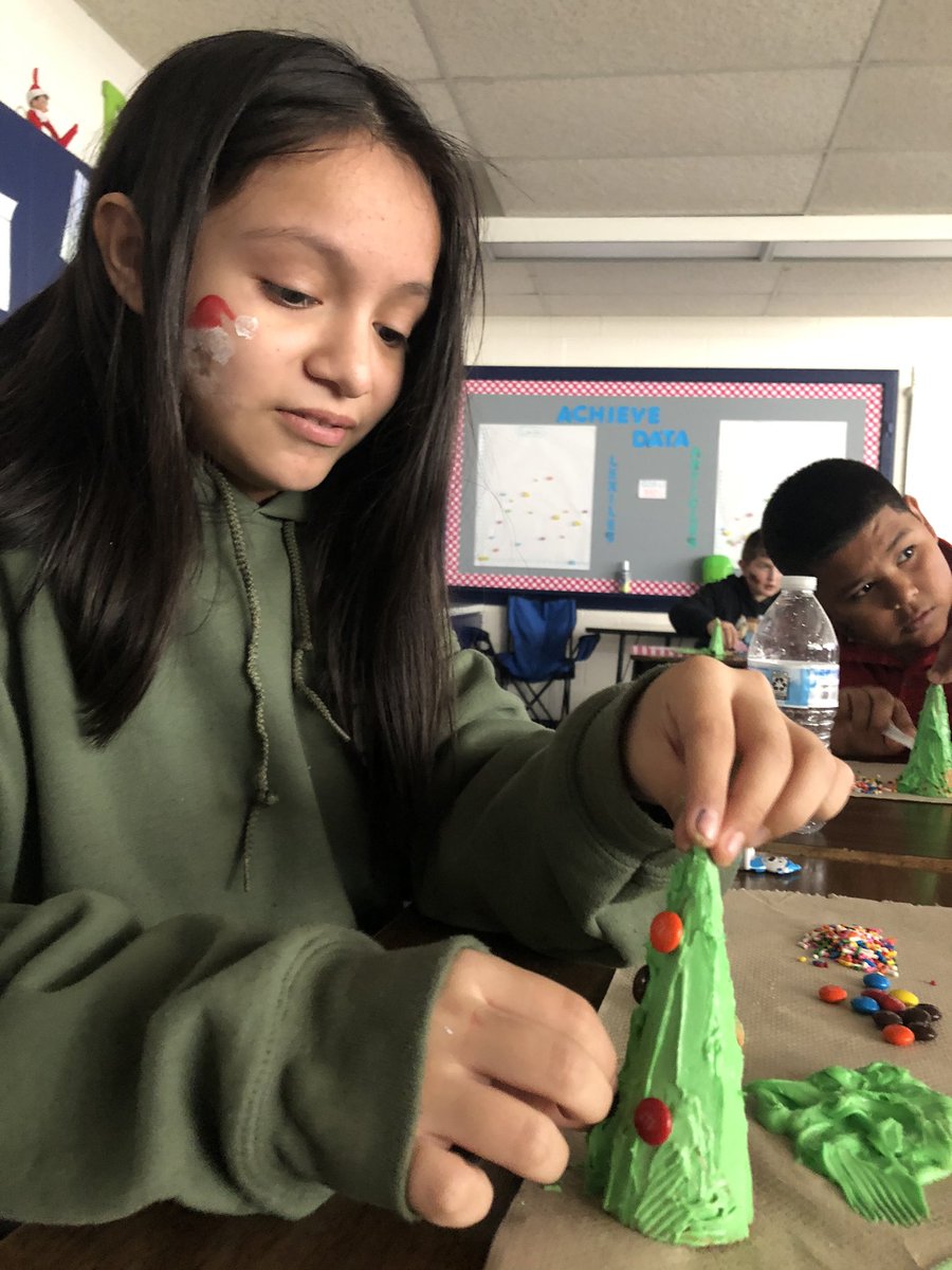 Fun messy holiday celebration <a href="/LandisBuzz/">Landis Elementary</a>