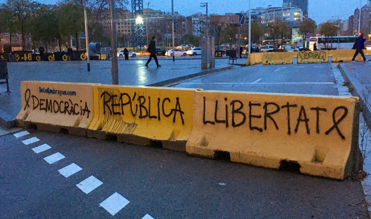 Bellvitge per la Democràcia tweet media