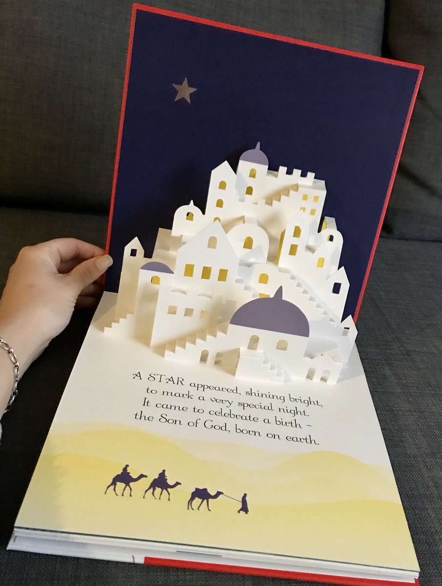 #BookAdvent Day 20
#FollowTheStar by <a href="/popupandy/">andy mansfield</a> features 6 amazing pop-up scenes centred around that special #Christmas star 🌟 with a message about family, peace and sharing joy at Christmas time. <a href="/templarbooks/">Templar Books</a> #gifts