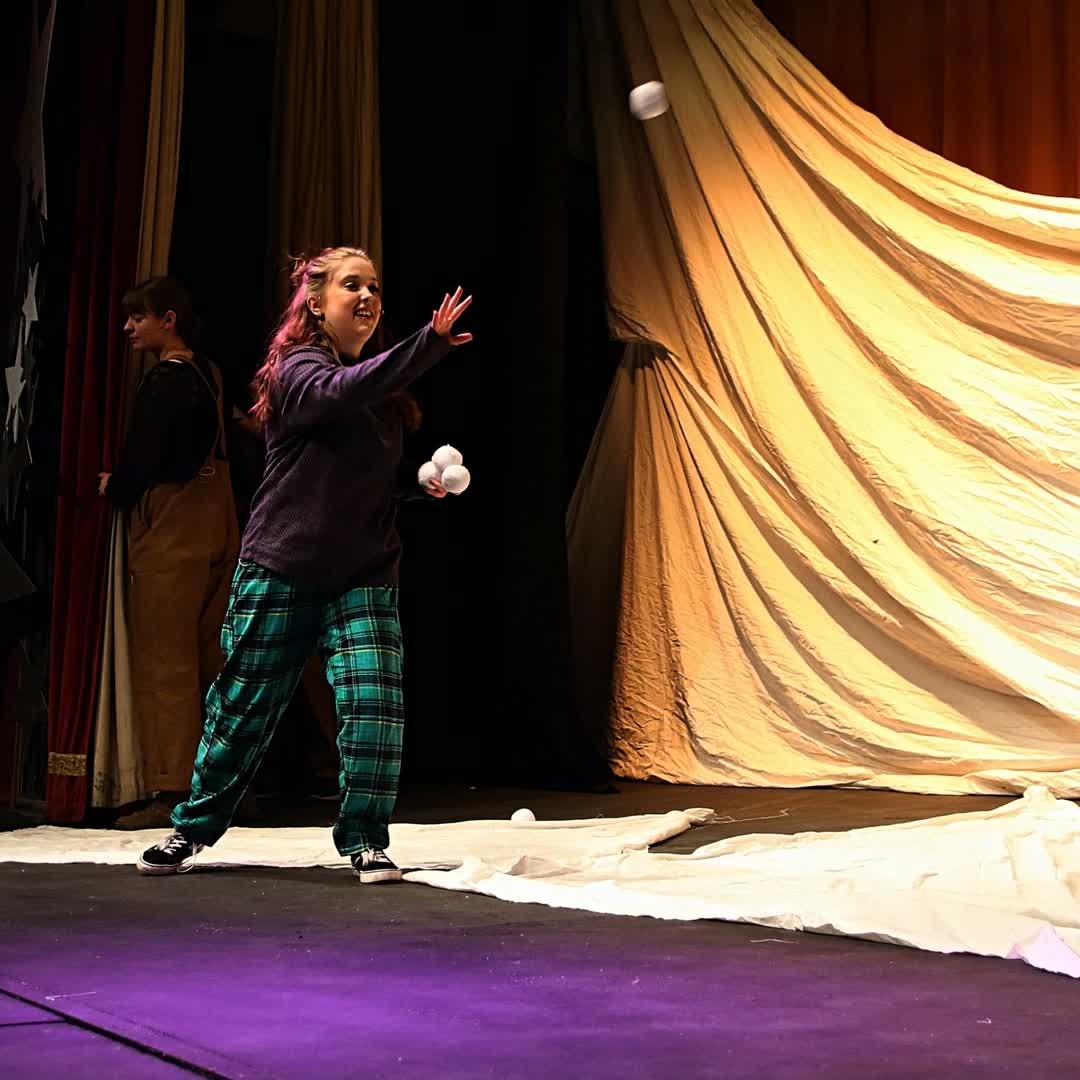 CODSWALLOPcic's tweet photo. OPENING NIGHT IS TOMORROW!!
whhaaaattt!!???
Come and see this BRAND NEW piece of family theatre at #guiseley #theatre
Book your tickets now at https://t.co/pivMAAKgXZ
#christmas #whataloadofcodswallop https://t.co/ckwEw2JpG9