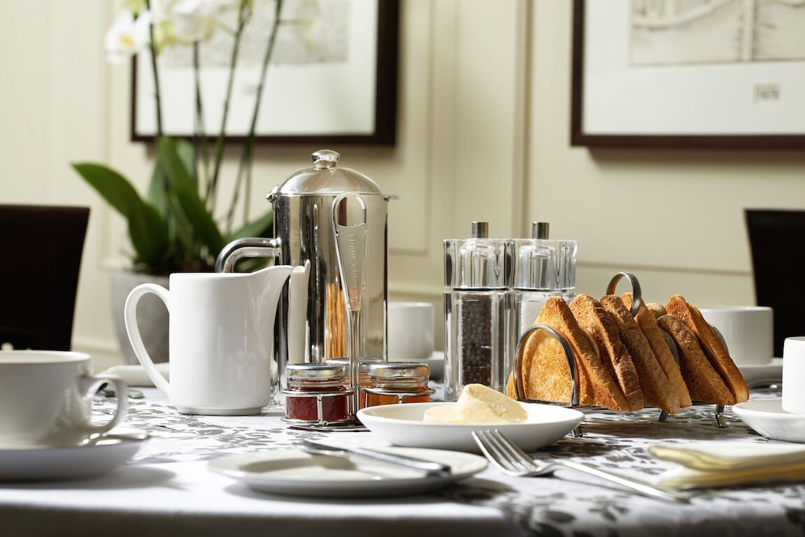 quarter_bar's tweet photo. With free wifi and a great breakfast menu @Quarter_Bar is the perfect place for your early business meeting. To book a table visit https://t.co/QTI8GXXDEQ. https://t.co/NAsxK3aXlw