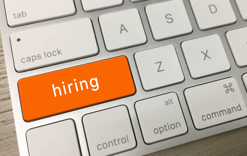 cliffgrossner's tweet photo. Open position Senior Analyst with data center experience! Flexible location with remote working.  https://t.co/RNKsXTbld0  #Jobs #DataCenter #Research #Analyst #DCInfrastructure #MarketSize #Forecasting https://t.co/XreA2oVRGL https://t.co/WslDnMyfHN @IHSMarkitTech