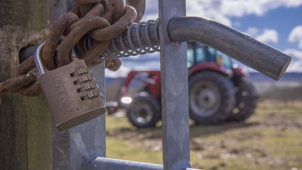 Herts Farmers Machinery Club tweet media