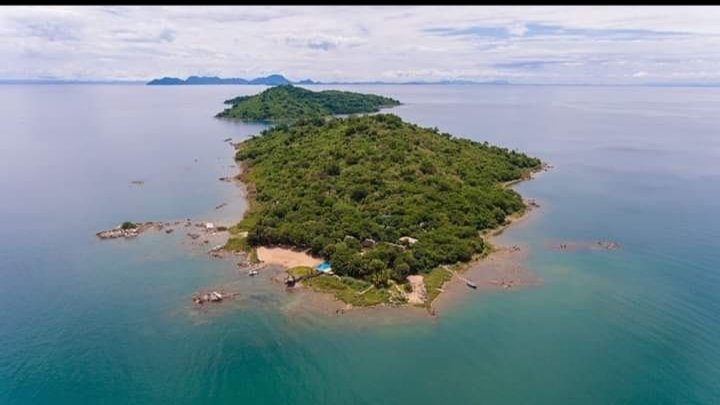The #views from the rooms at #bluezebramw #island are so therapeutic, really needed such views from #lakemalawi #travelmalawi #beachviews