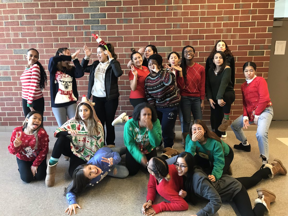poms being dysfunctional in our holiday sweaters: a series ☃️❄️