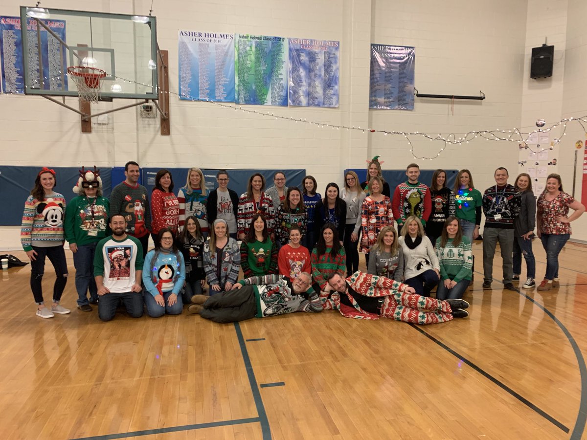 AsherHolmesES's tweet image. From our family to yours, happy holidays! #holidaysweaterparty #bringonthenewyear #2020ready