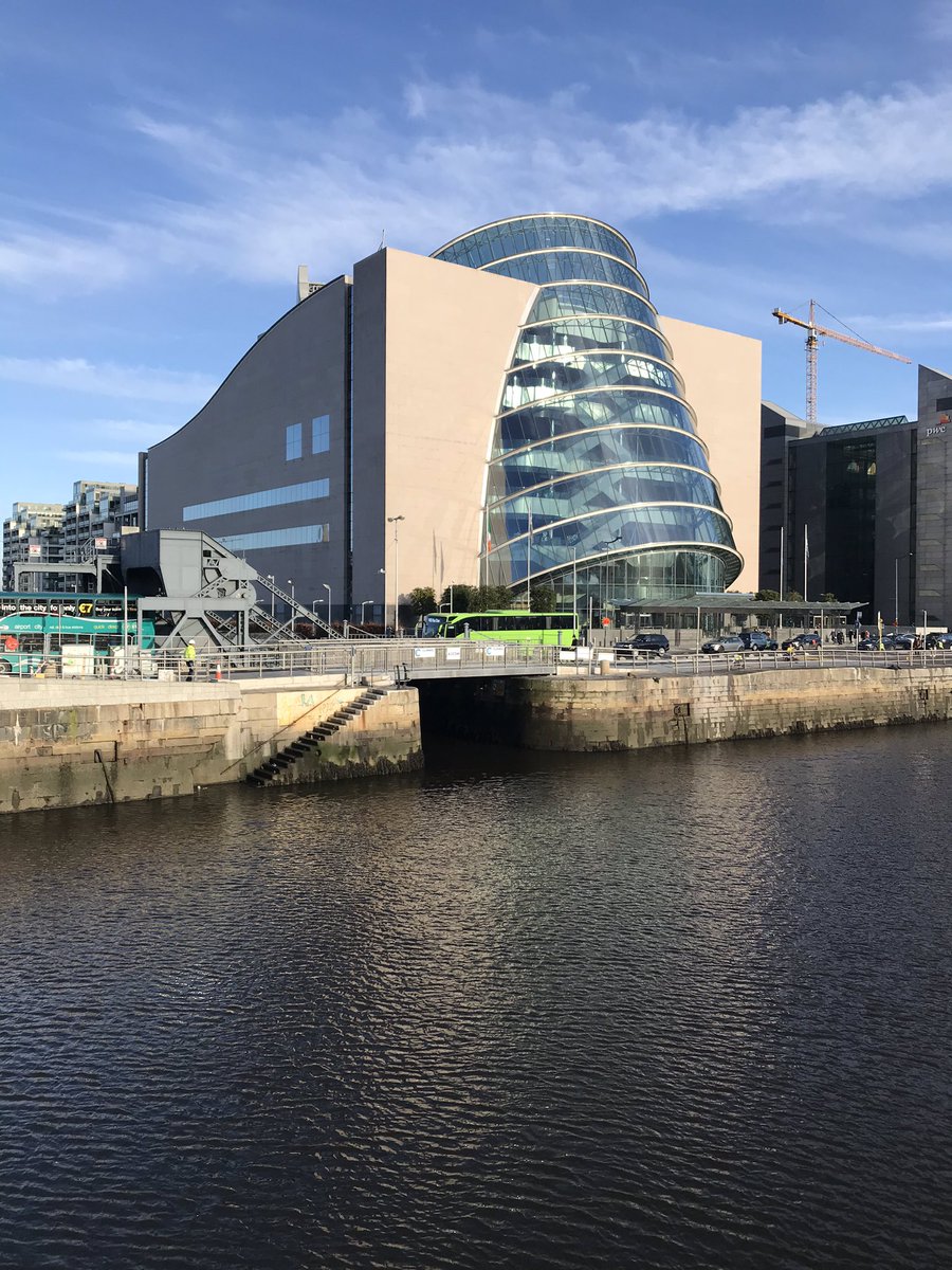 GraemeMcQ's tweet photo. Nice early Christmas present for cyclists and pedestrians in Dublin... new segregated bridges opened today outside @theccd. Removes a real pinch point for those walking and on bikes. #betterdublin https://t.co/kb2hXAwYdS
