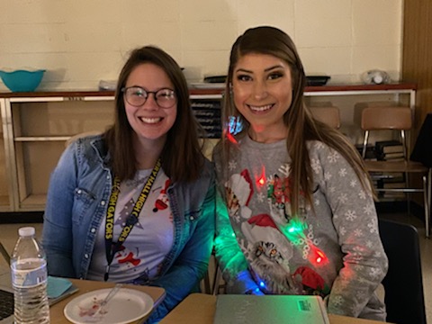 PerryPtsa's tweet photo. Photos from yesterday's PTSA sponsored Faculty/Staff Holiday breakfast!  Sending our Gators into the holiday break with lots of cheer!! 

And to our  Hospitality crew- we thank you for making this holiday magic happen! 🐊🎉

#HallTogether
#YourPTSA #happyholidays2019 https://t.co/rwl1C1OvPv