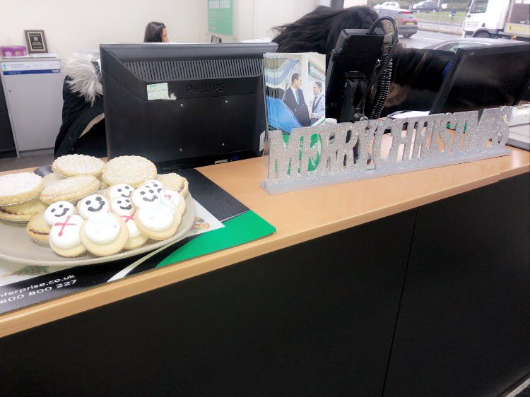 Elisha Barker tweet media