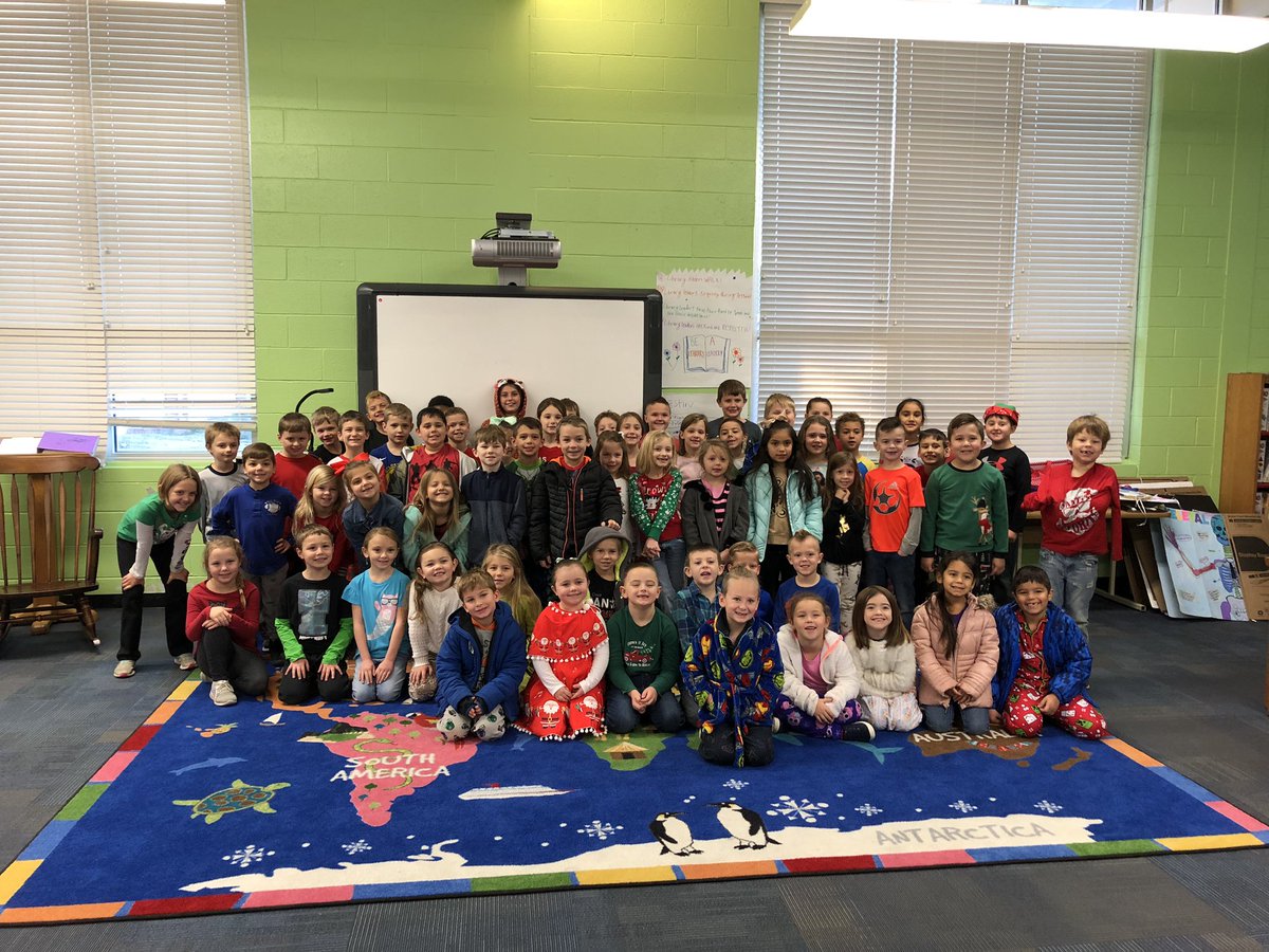 ProspectESNC's tweet photo. We have 164 students with perfect attendance! Attendance matters! #attendancematters #TeamUCPS @UCPS_MonroeNC @AGHoulihan https://t.co/cNGBYUldTz