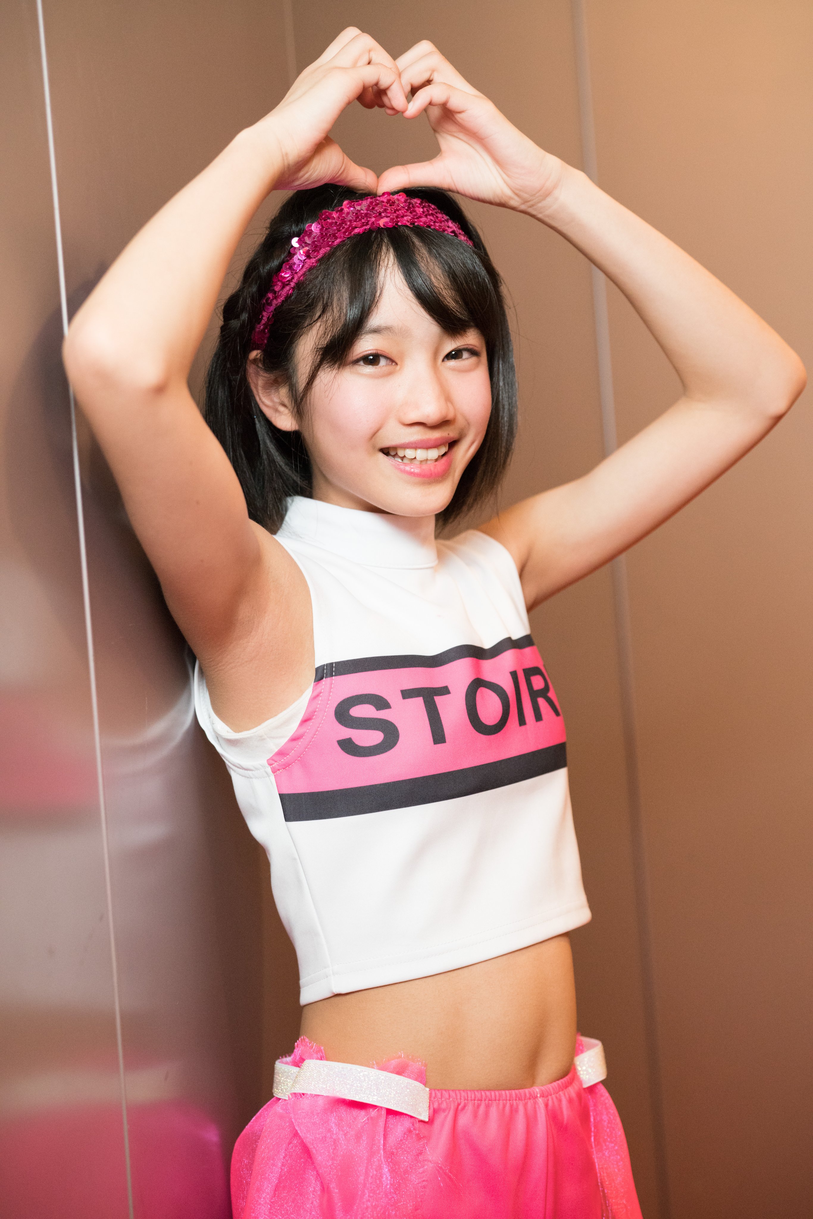 ジュニアアイドルワキ 