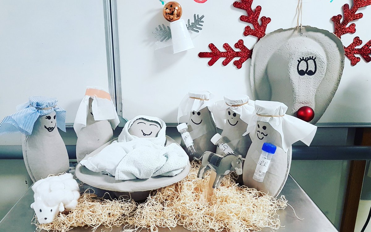 Gill_Briggs's tweet photo. Nativity made of bed pans and urinary bottles made me smile and gave me a giggle while walking wards at the hospital this morning. #chaplaincy #Christmas #hospitalhumour #funinahardplace #allisgrace #grateful https://t.co/MexubeBfZS