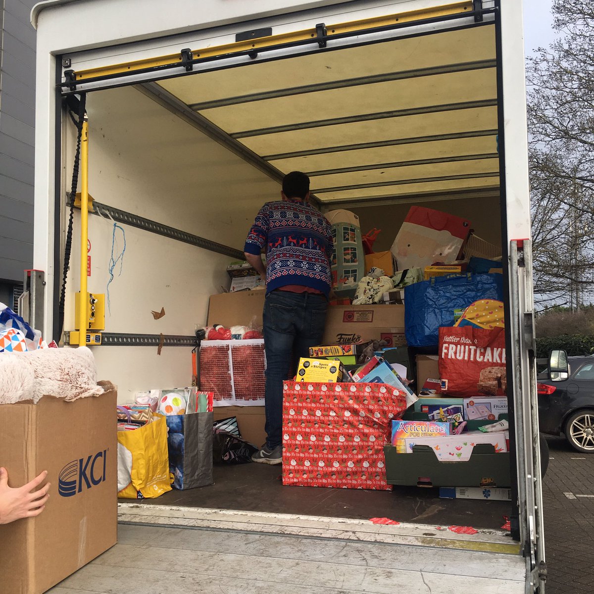 Jancy247's tweet photo. A van load of presents collected from local businesses who Ditched Secret Santa in favour of @KidsOut #GivingTree2019 Ensuring that every child in a Women’s Aid Refuge has the opportunity to receive a toy at Christmas. Thanks to all who donated #CommunityPositive @The_TV_Tribe https://t.co/PG5Sp0B119