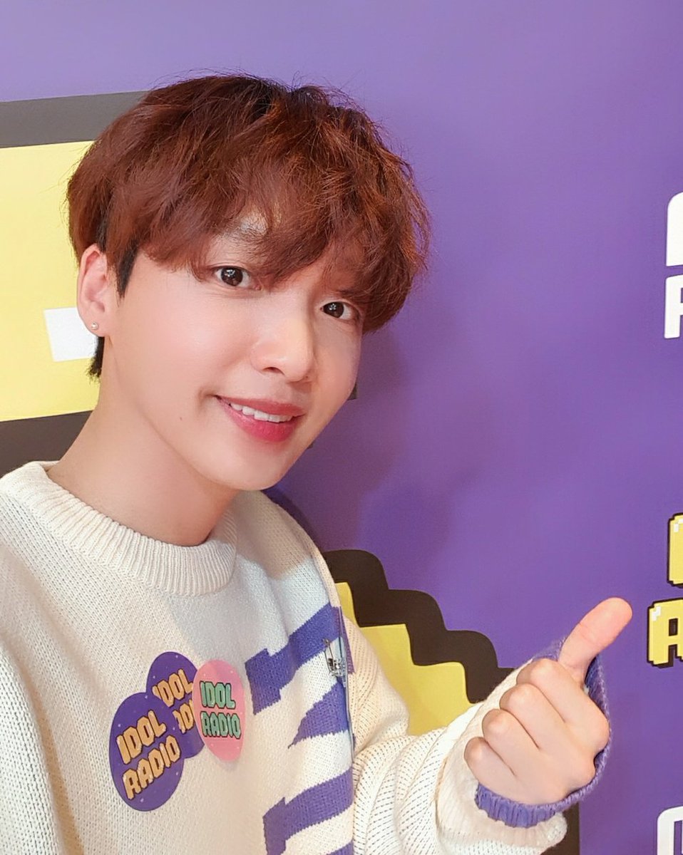jeongsewoon_twt's tweet photo. [#정세운]
#IDOL_RADIO 📻
EP.444 아이돌 뮤직쇼! <동전가왕> 완료 🔔
내일 저녁 9시 에는 감성 보이스로 찾아올게요🎤  #아이돌라디오 에서 만나요👏🏽
#JEONGSEWOON https://t.co/8Zps5HkbH9
