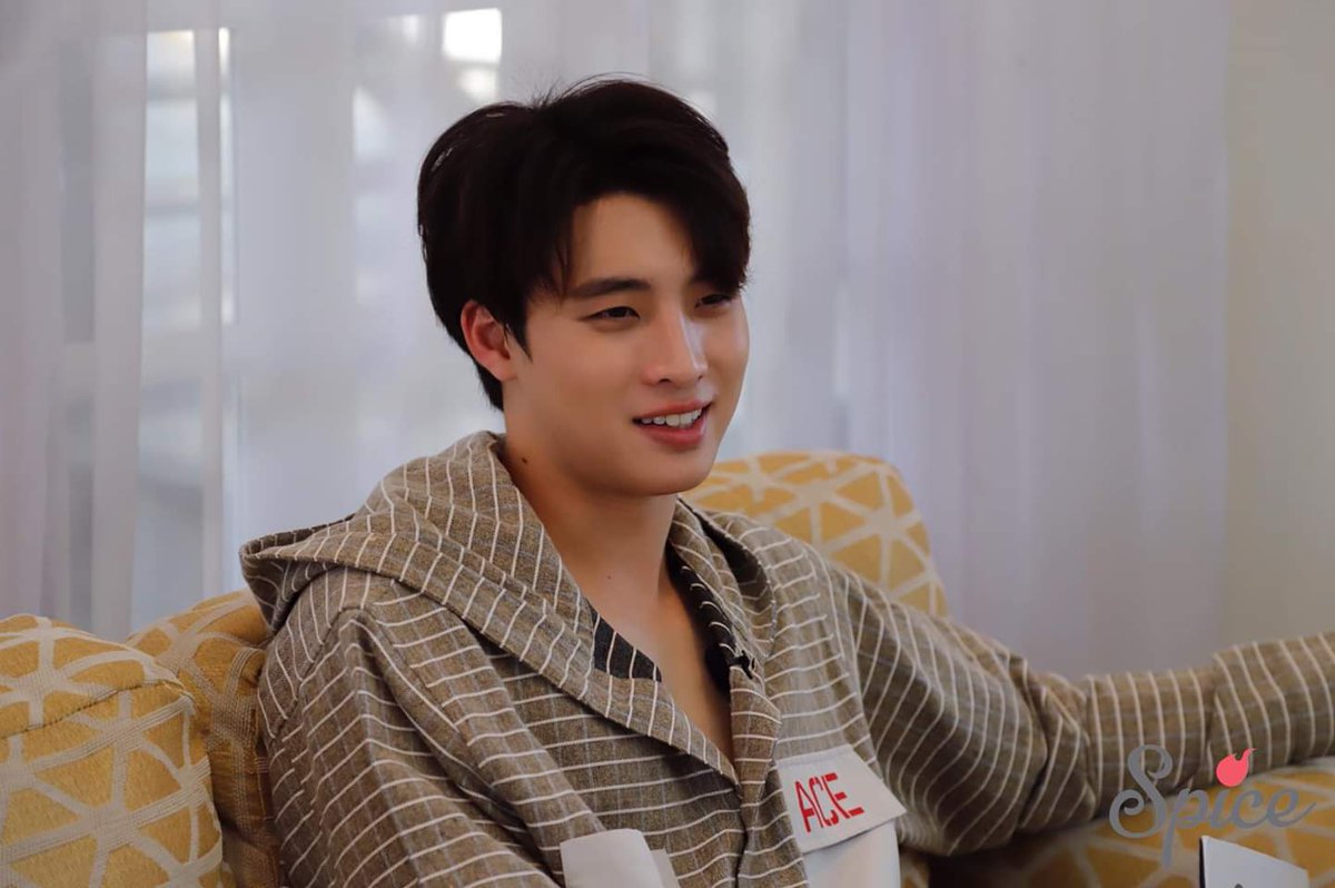 SYNOM34N's tweet photo. เบื้องหลัง ก่อน-หลัง สัมภาษณ์กับเพจ Spice มาแล้วจ้าาา (8)
#MeanPhiravich
#TUSexyBoy
#M34NION https://t.co/ubsXVHfeGO
