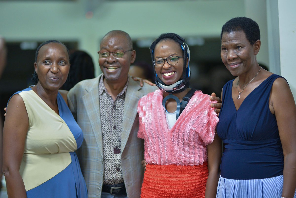 nze_eve's tweet photo. @auma_rita @Omulungi_Hawt @MNagasha @jgenrwot @Lwasas_child The Dear Me book by @auma_rita is still available for purchase at only Ugx 35,000/=
Thanks to all who supported and came through for the #DearMeBookLaunch https://t.co/JCi0BrtE7w