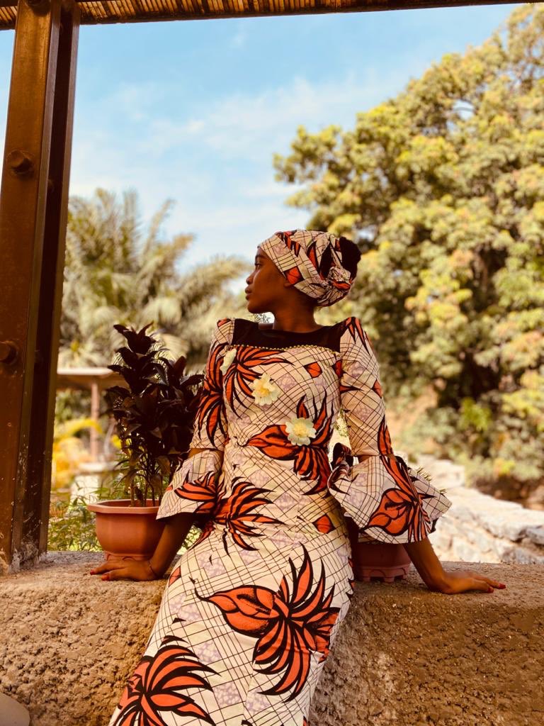 Fatie_ib's tweet photo. Wake up with positive intentions, to better yourself and the lives of those around you. 🥵🌸🥶✨🌝
#FridayMotivation https://t.co/irKpJV4YQN