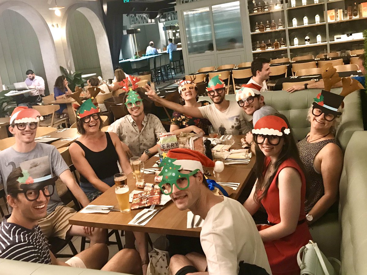 And that's a wrap for another year. Such a great year of research for our lab, next year is going to be even better. Here's to taking some time off to recharge and get ready for 2020! Happy holidays from this awesome crew @MQBiology