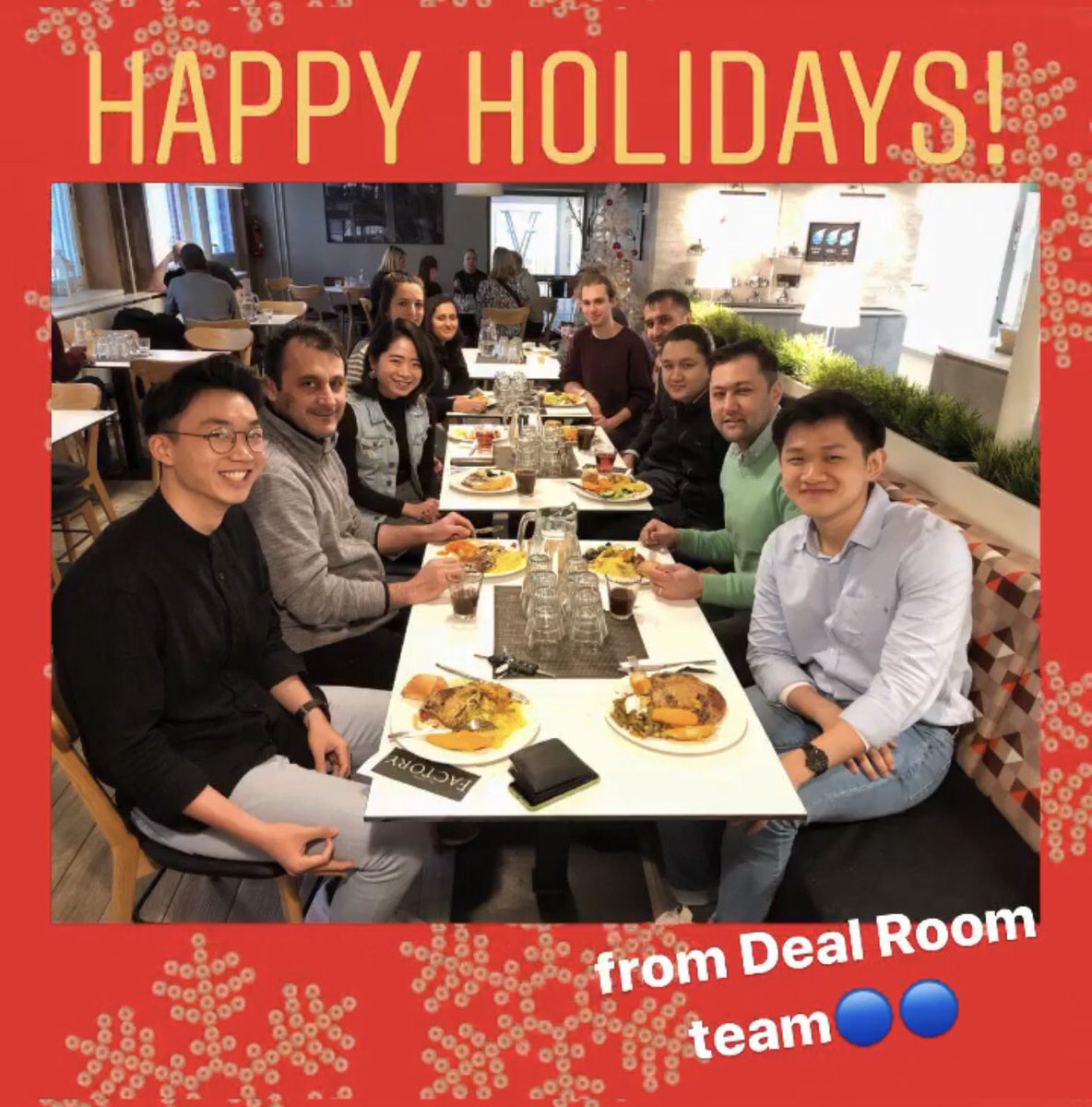 dealroomevents's tweet photo. We wish you a happy holiday season! 🥰😘😍 
#successinnetworking #startups #teambonding https://t.co/M0ZvPud7Ps