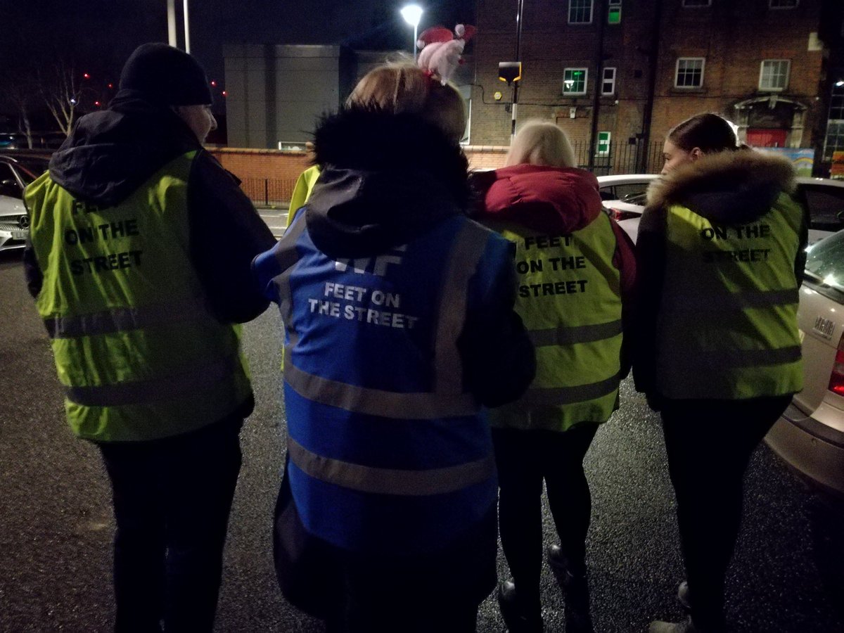 HomelessnessCo's tweet photo. Homeless outreach group, @WFFOTS Feet on the Streets, were out delivering winter warm clothing and gifts outside @ChristianKitchn this week.

https://t.co/KRKj2oOo5n

#Walthamstow has one of the highest levels of rough sleepers in the UK.

Well done, guys! https://t.co/MvdyUmqgsm