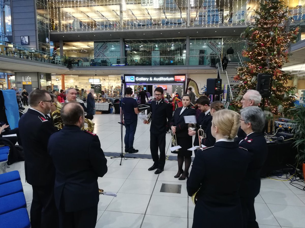 We're on <a href="/BBCNorfolk/">BBC Norfolk</a> until 10Am today playing carols - make sure you tune in!